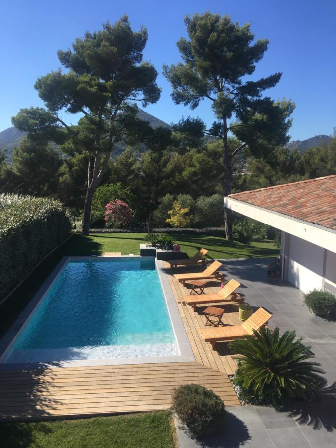 Chambre Luxe Dans Villa De Standing Avec Piscine, Acces Discret Et Independant, Terrasse Arboree Et Parking Prive La Valette-du-Var Exterior photo